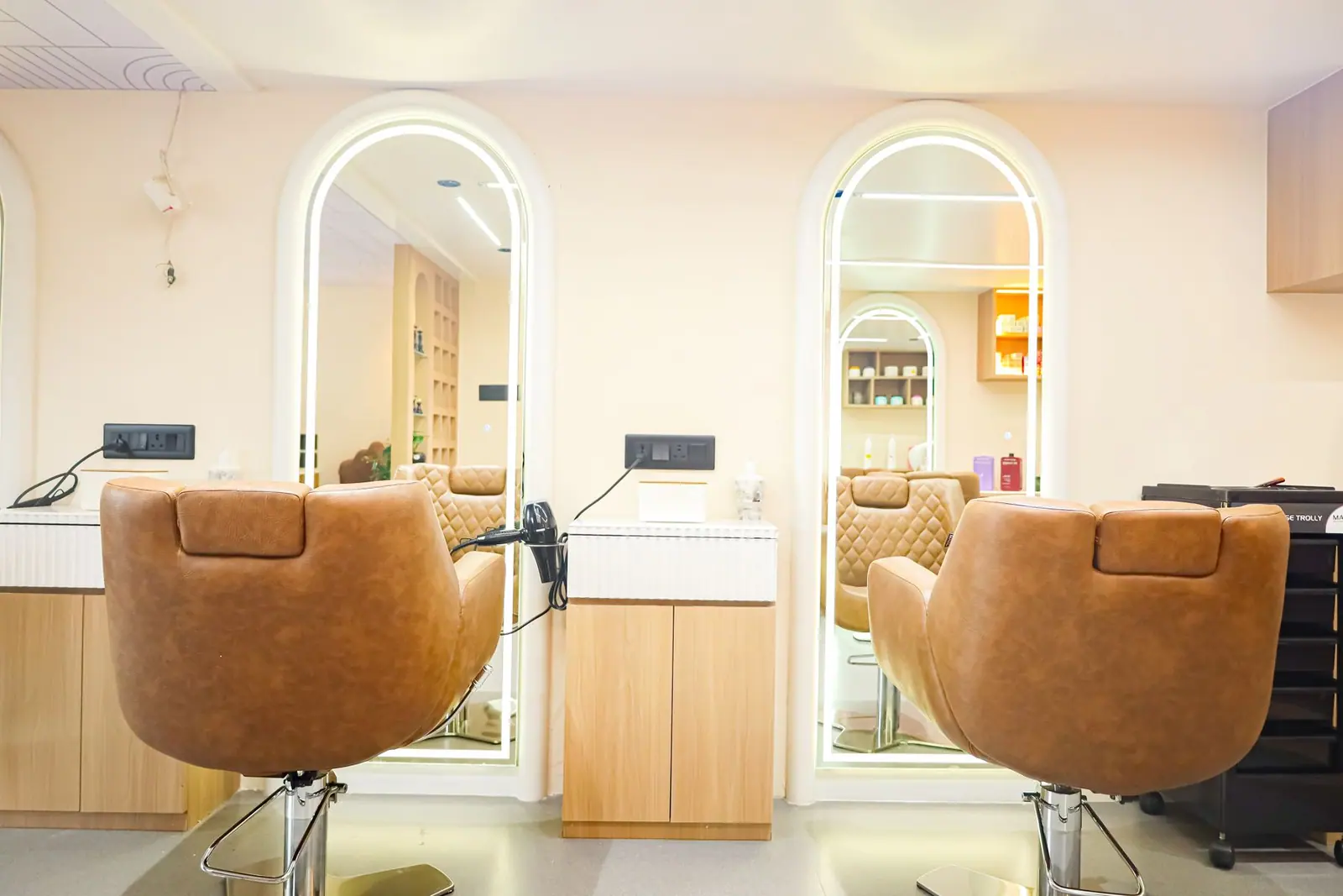 The Salon by Aartrium Design Studio
